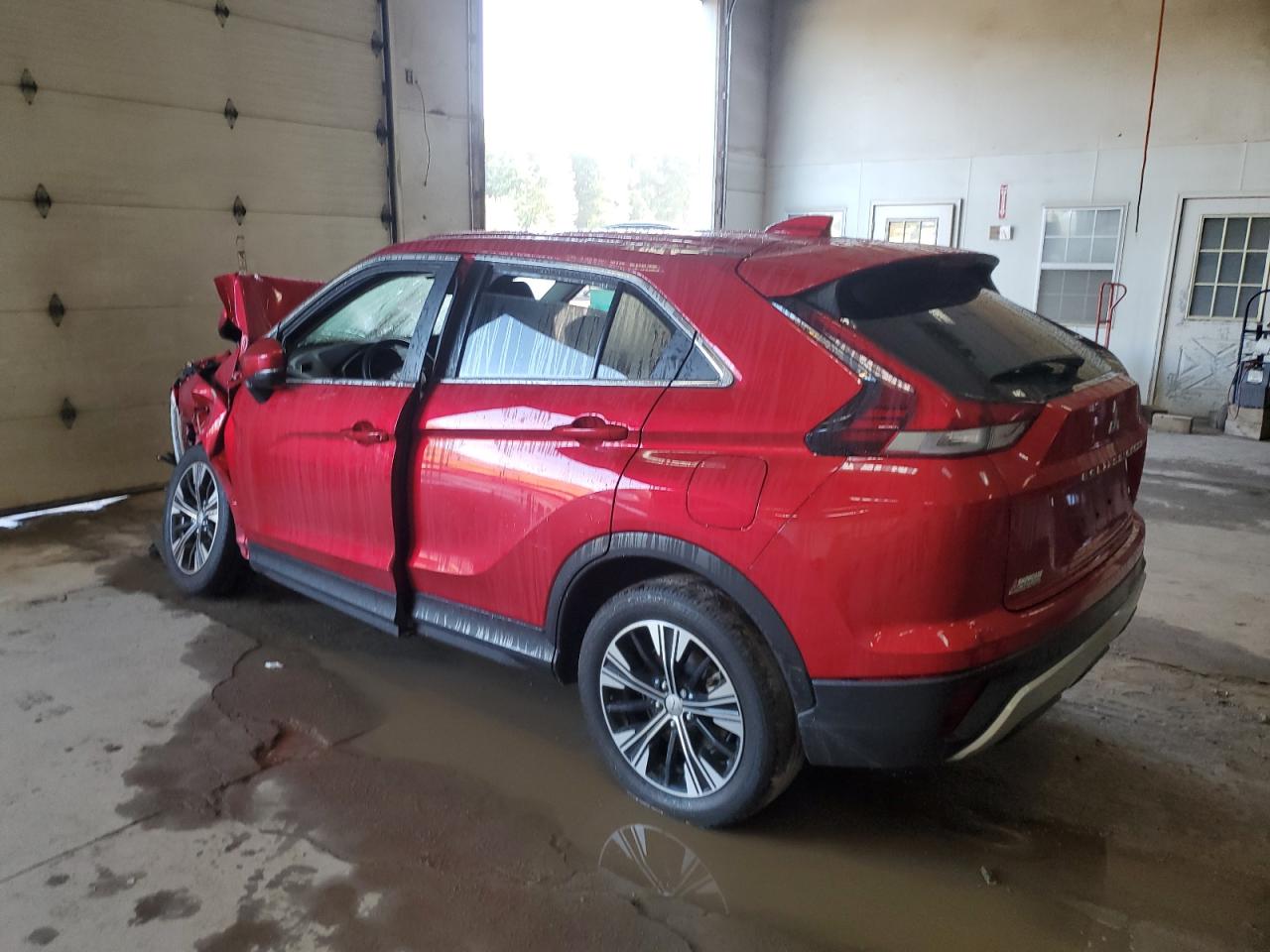 JA4ATWAA8NZ057050 2022 Mitsubishi Eclipse Cross Se