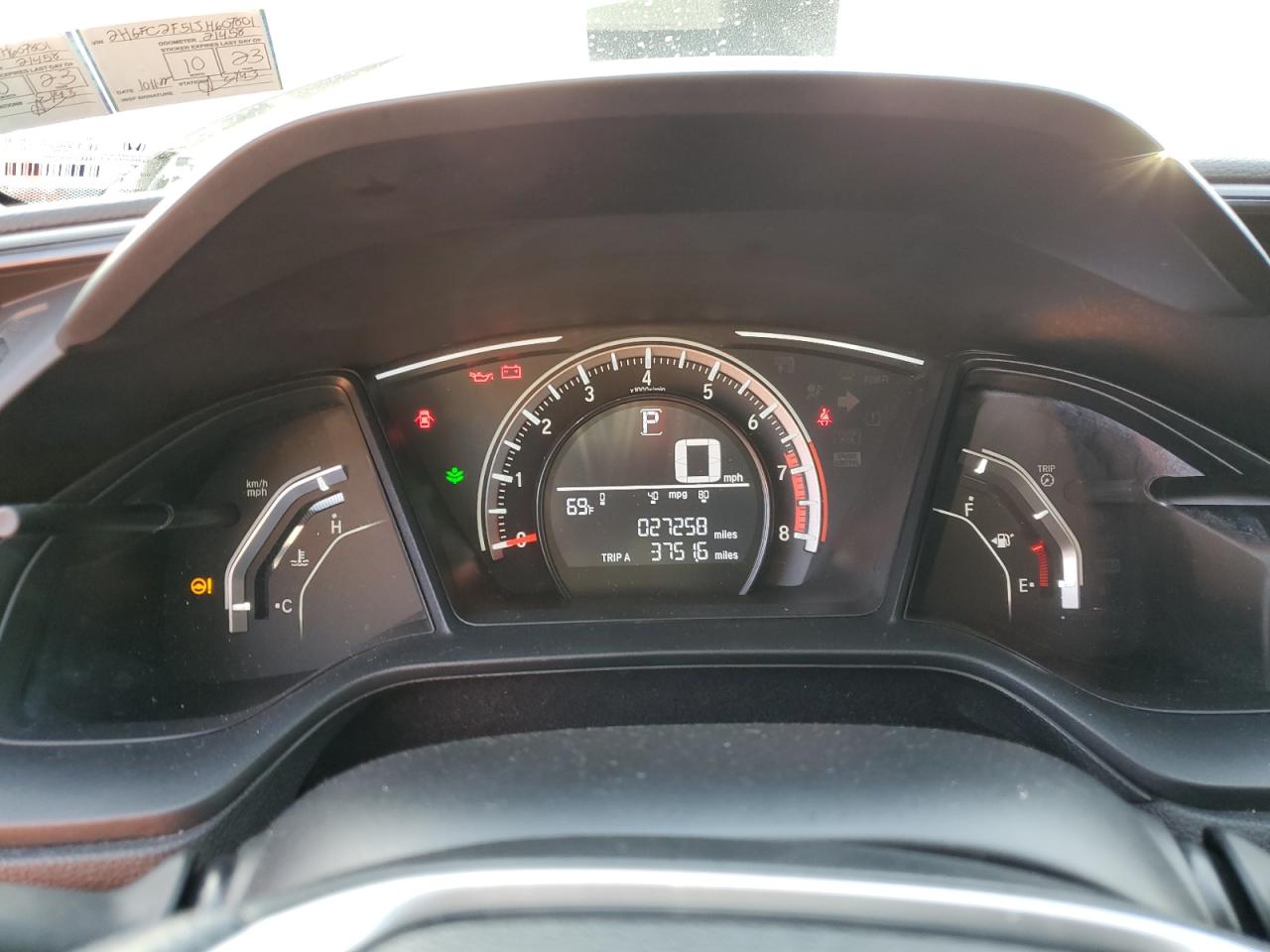 2018 Honda Civic Lx vin: 2HGFC2F51JH607801