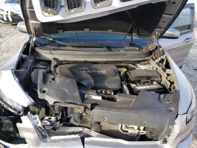 1C4PJLCBXJD596142 Jeep Cherokee Latitude