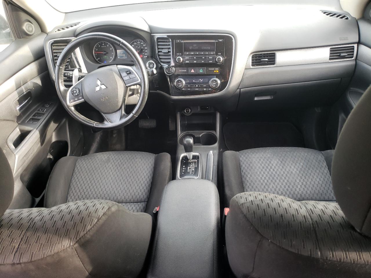 JA4JZ3AX4EZ604459 2014 Mitsubishi Outlander Se