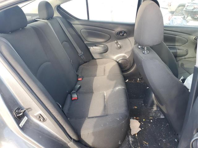 2018 Nissan Versa - Image 10