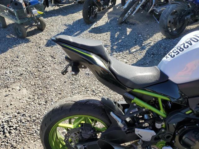 2021 KAWASAKI ZR900 F - ML5ZRDF14MDA45572