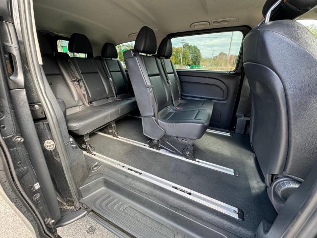 WD4PG2EE9H33 1 56 Mercedes-Benz Metris