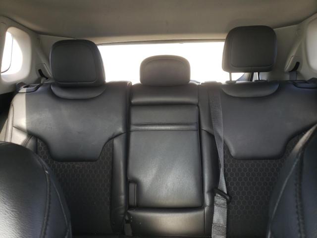 3C4NJDBB9JT143722 Jeep Compass Latitude