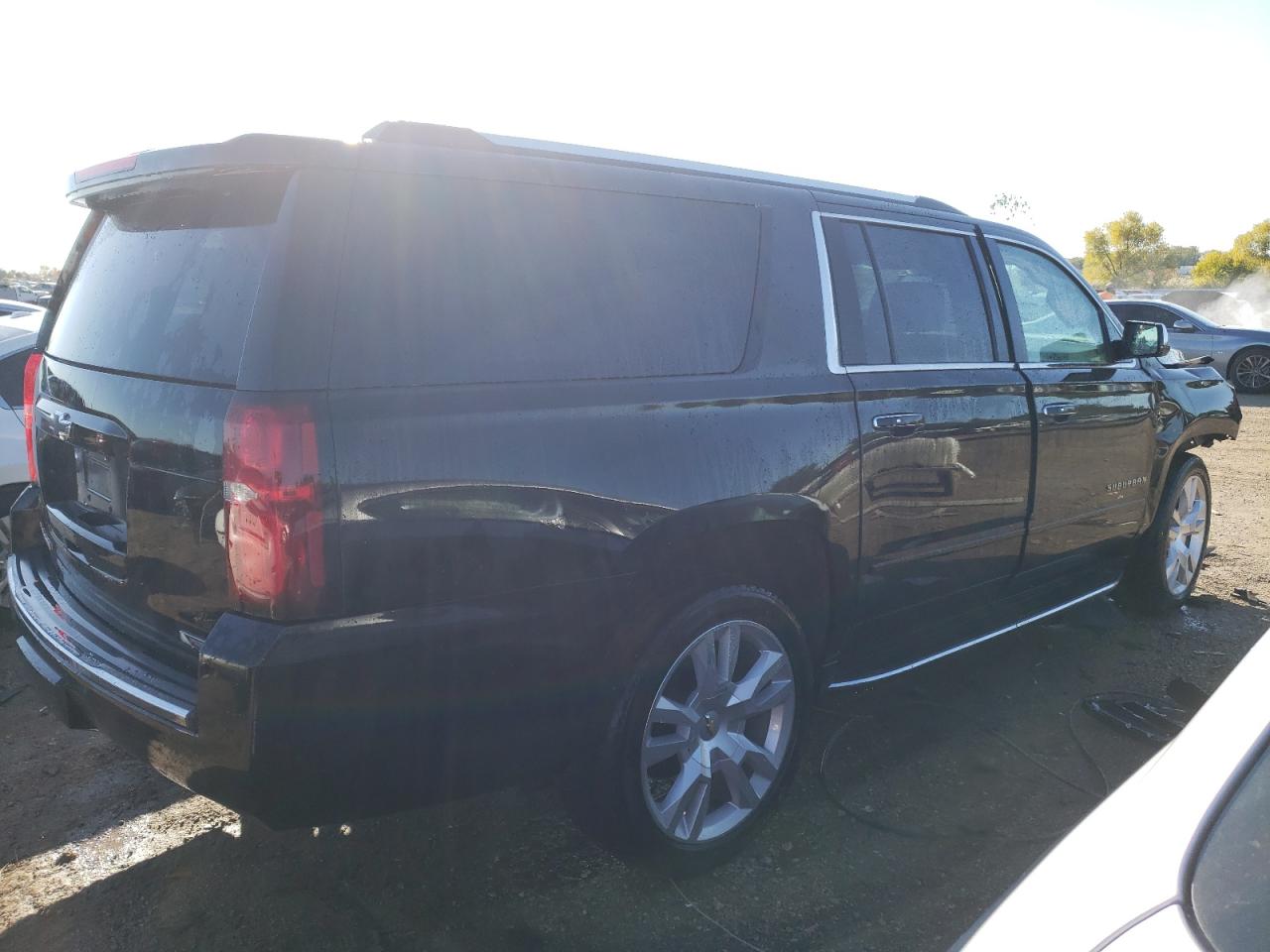 2017 Chevrolet Suburban K1500 Premier vin: 1GNSKJKC6HR193012