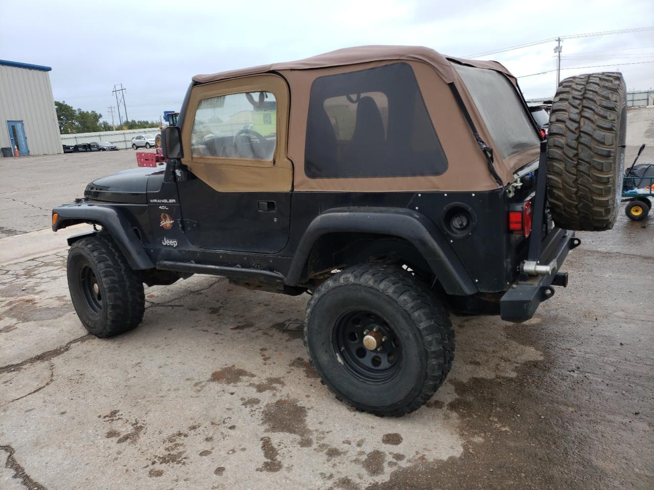 1J4FY49S0WP727311 1998 Jeep Wrangler / Tj Sahara