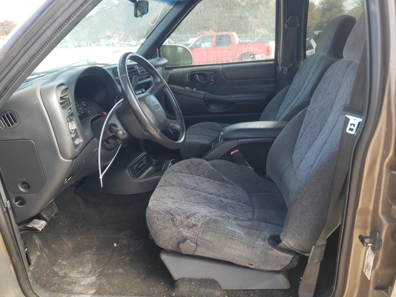 1GTDT13WX2K133080 2002 GMC Sonoma