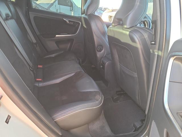 2015 VOLVO XC60 T6 R- YV4902RG0F2584879