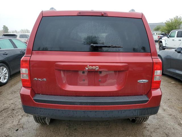 1C4NJRFBXFD272394 Jeep Patriot Latitude