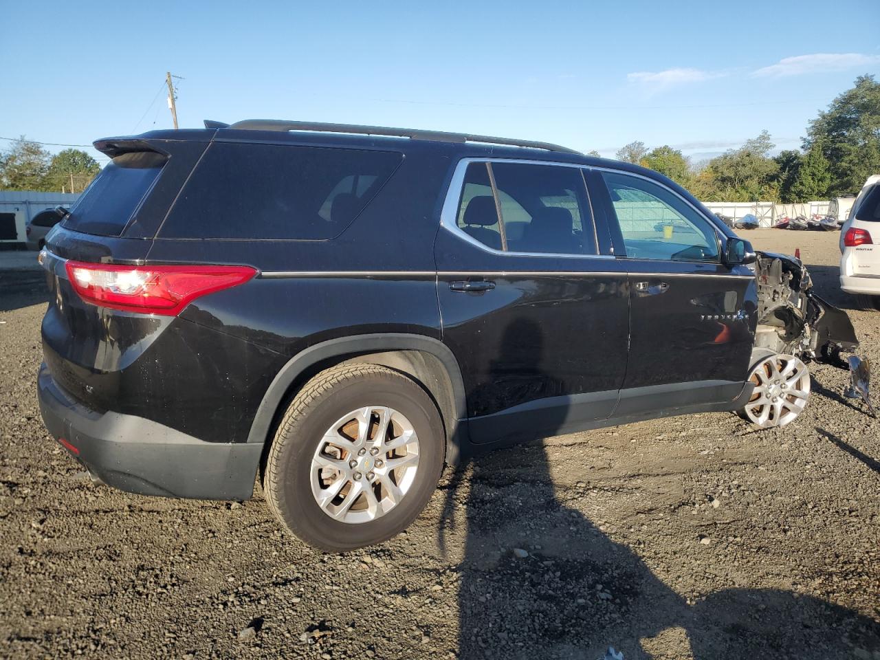 1GNERGKW4LJ149197 Chevrolet Traverse L 3