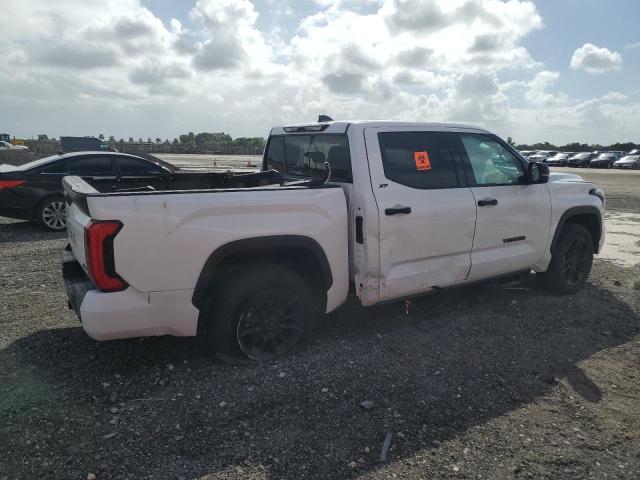 5TFLA5AB4NX017308 Toyota Tundra Crewmax Sr