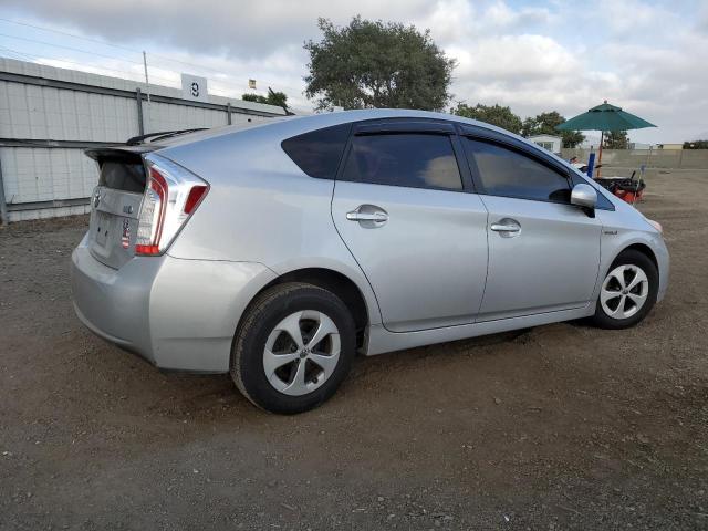 Vin: jtdkn3duxe0377984, lot: 69989523, toyota prius 20143