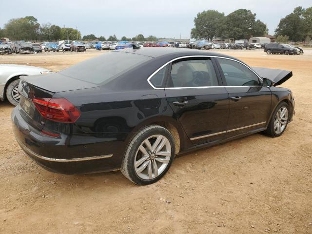 2017 VOLKSWAGEN PASSAT SEL - 1VWCT7A30HC047087