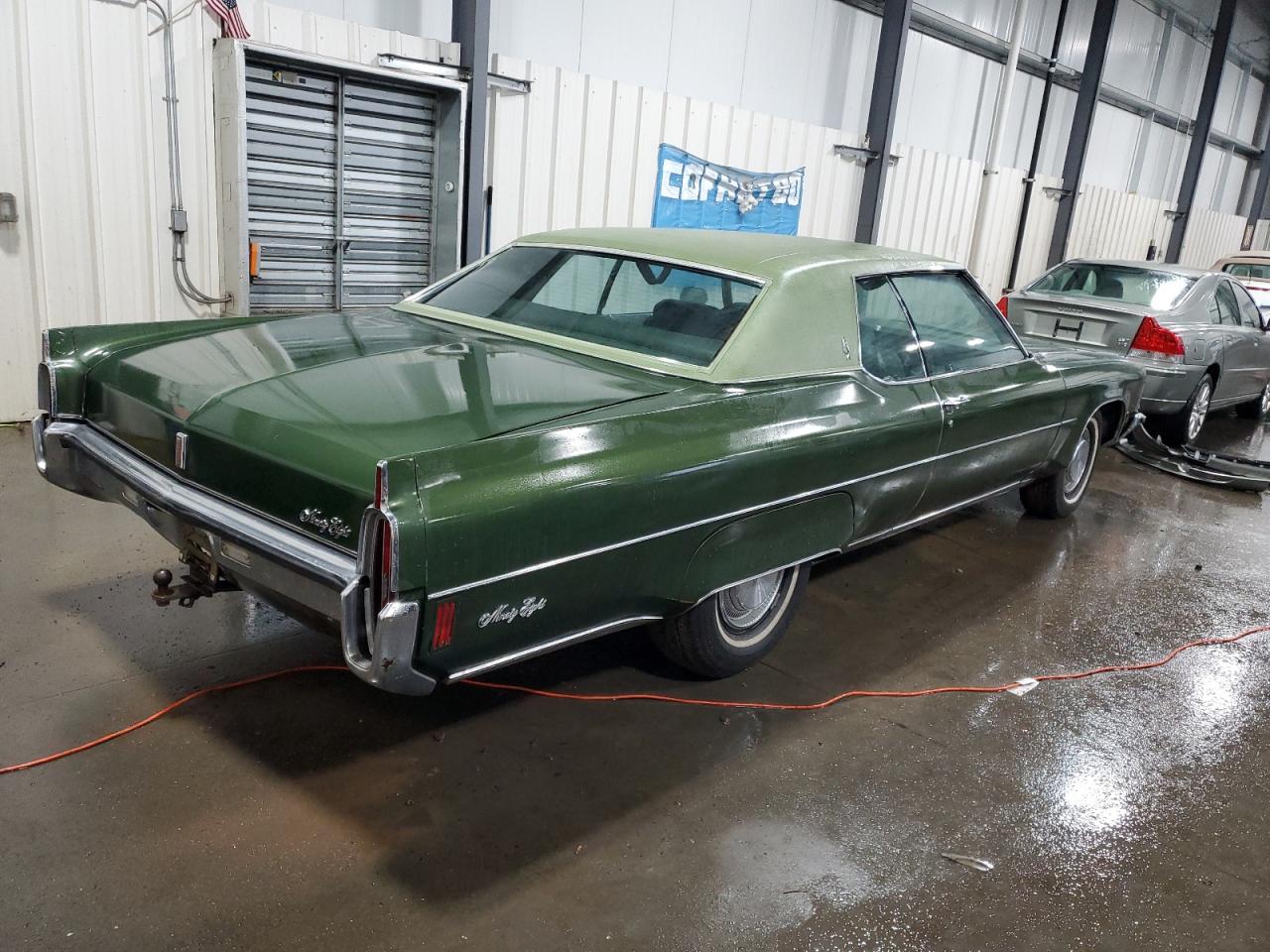 3V37T2M423015 1972 Oldsmobile .88 3V37T2M423015 1972 Oldsmobile .88