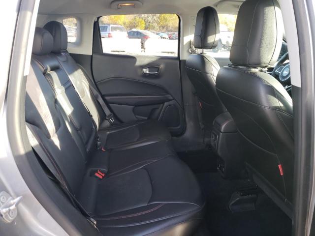 3C4NJDDB2JT403844 Jeep Compass Trailhawk