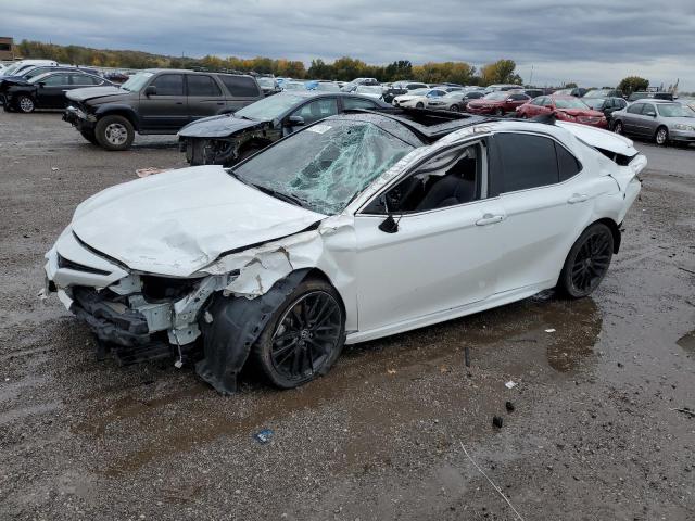 TOYOTA CAMRY XSE