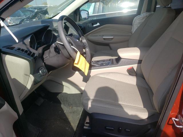 1FMCU9GD1KUA98378 Ford ESCAPE SE