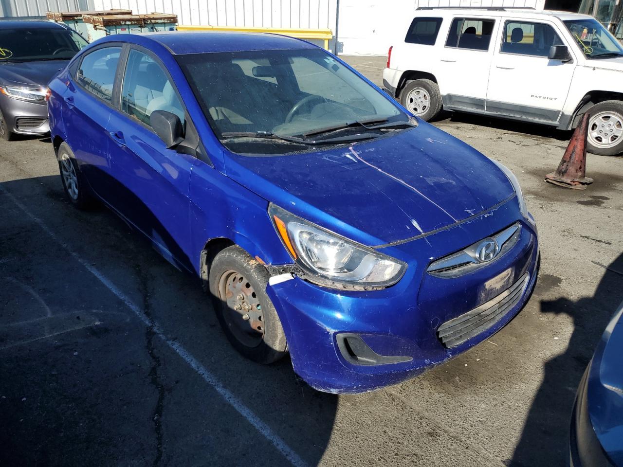 2012 Hyundai Accent Gls vin: KMHCT4AE9CU220929