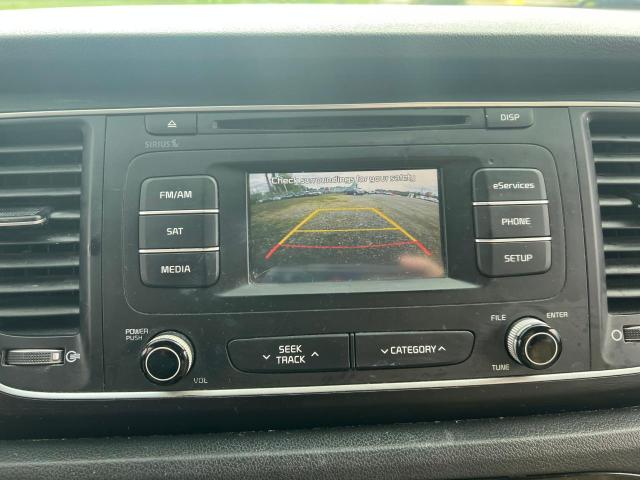 KNDMB5C16F6067060 KIA SEDONA LX