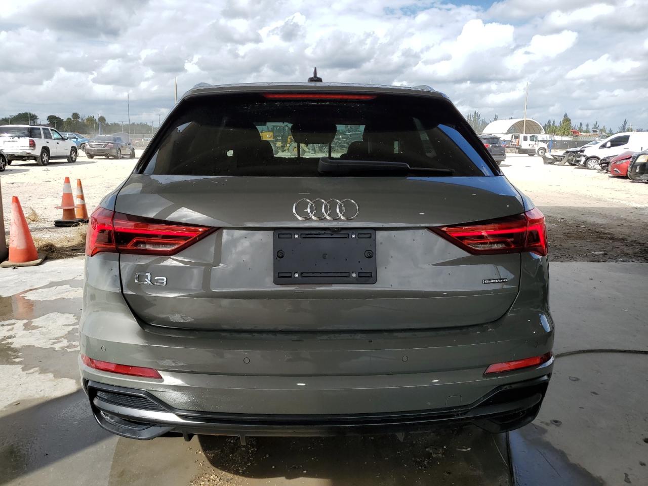 WA1EECF39N1148377 2022 Audi Q3 Premium Plus S Line 45