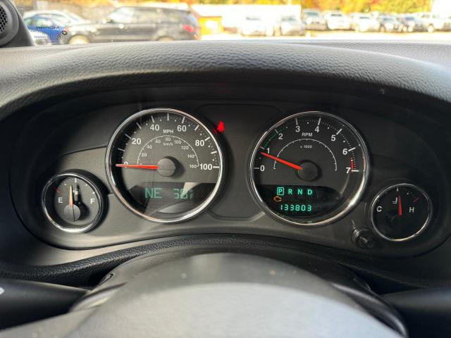 1C4BJWDG0EL183339 Jeep Wrangler Unlimited Sport