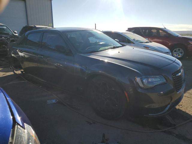 2C3CCAAG3KH746001 Chrysler 300 TOURIN 4