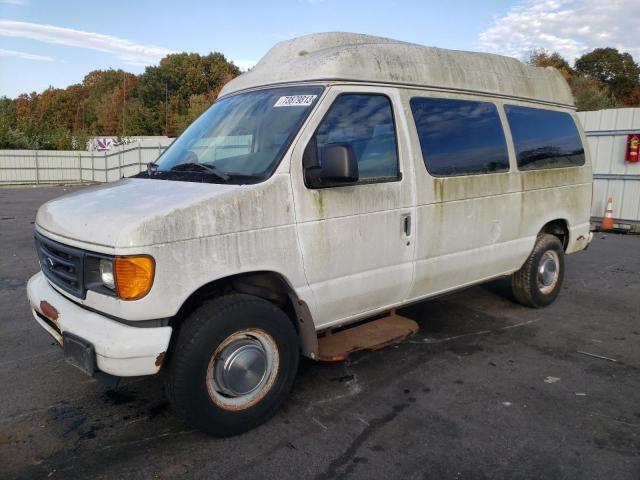 2005 Ford Econoline Cargo Van 