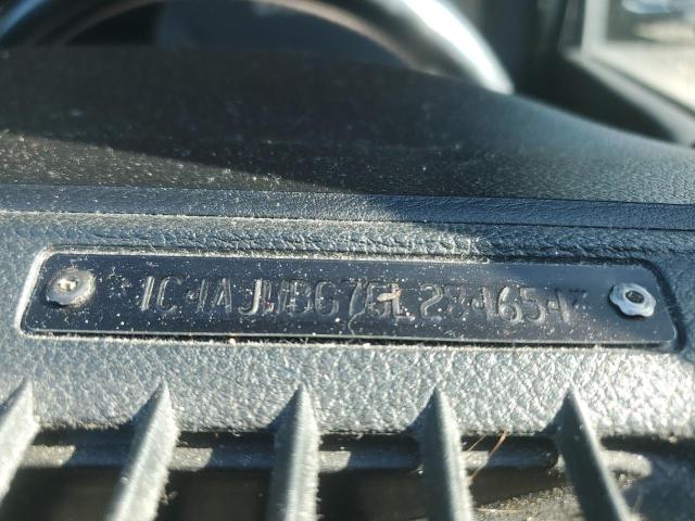 1C4AJWBG7GL284654 Jeep Wrangler Sahara