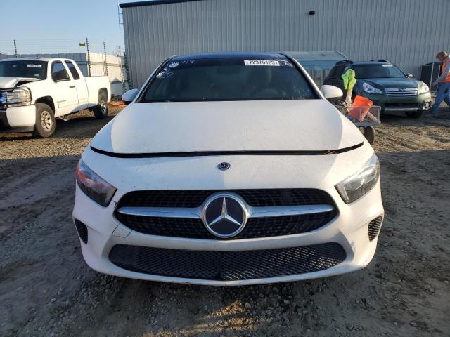 WDD3G4EB2KW016717 Mercedes-Benz A 220