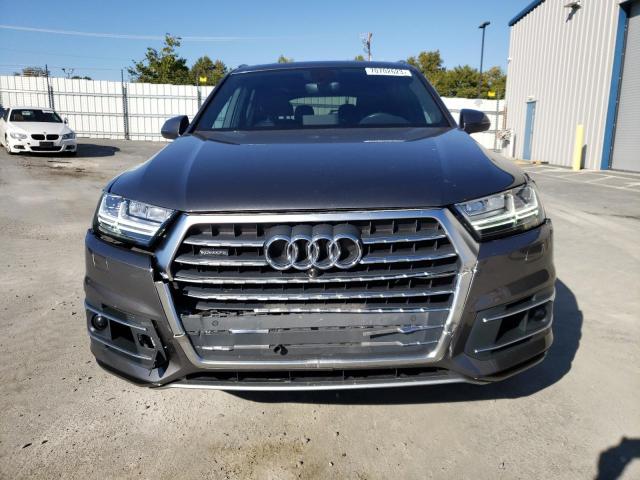 VIN WA1LAAF7XJD052650 2018 Audi Q7, Premium Plus no.5