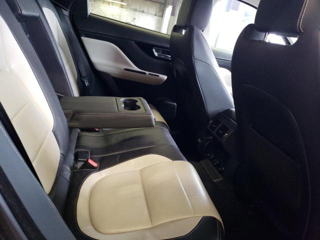 SADCL2BV0HA882662 Jaguar F-pace R - Sport