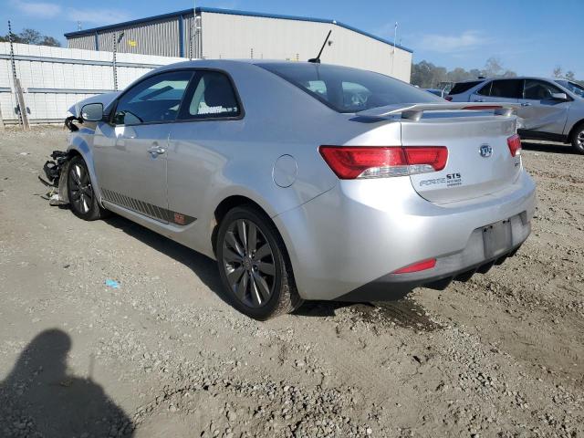 VIN KNAFW6A37D5674558 2013 KIA FORTE no.2