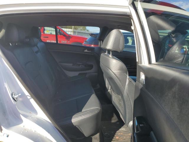 KNDPNCAC3J7425764 KIA Sportage Ex