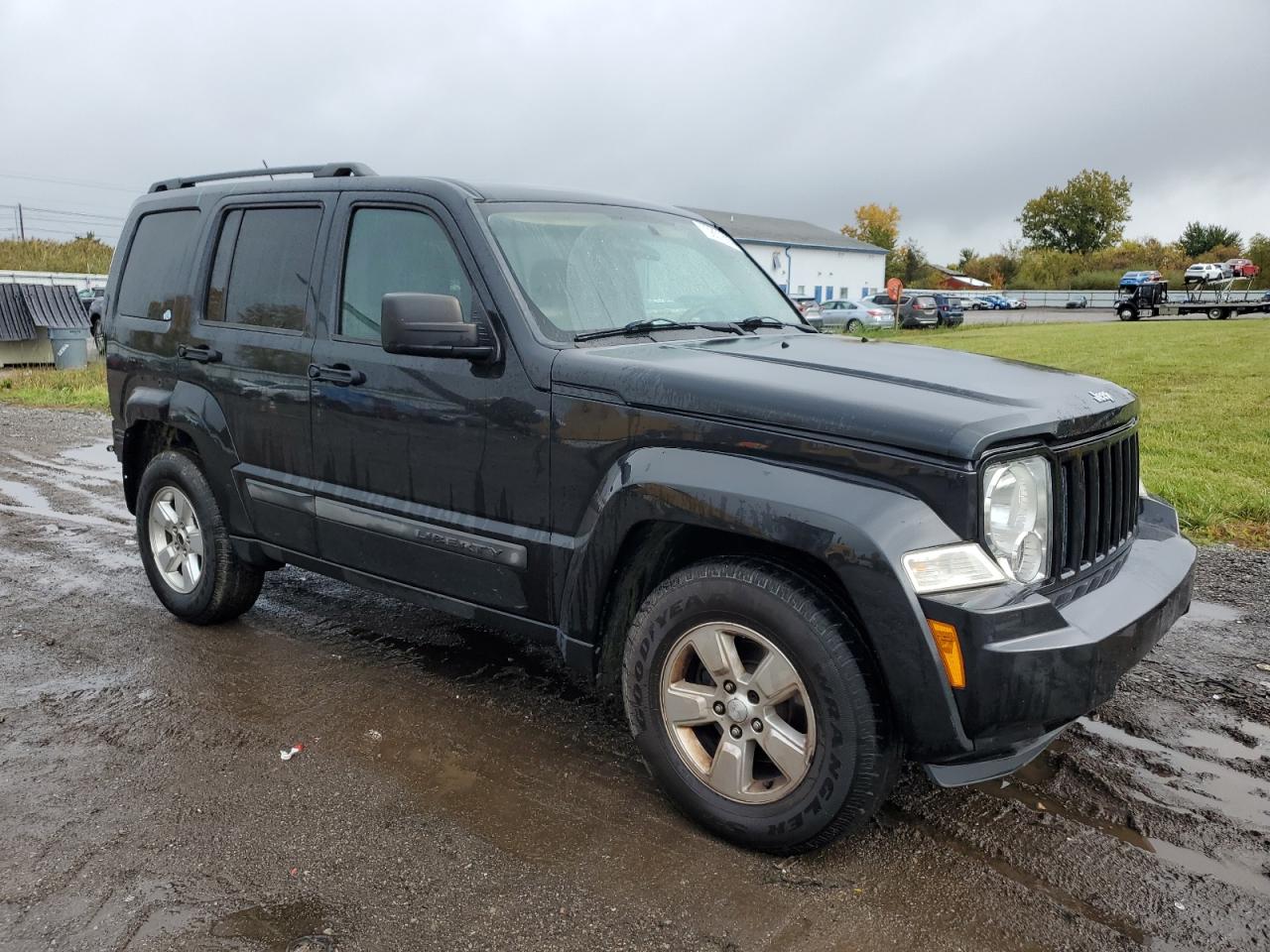 1C4PJMAK4CW138726 2012 Jeep Liberty Sport