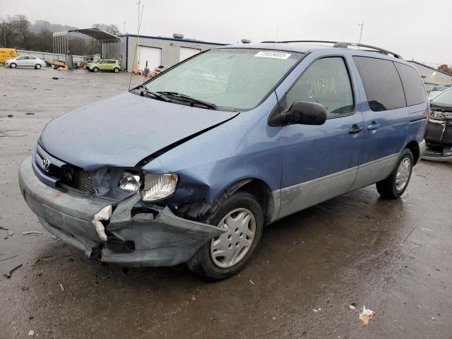 2001 Toyota Sienna LE