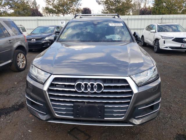 VIN WA1LHBF72KD027499 2019 Audi Q7, Premium Plus no.5