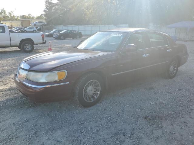 2000 Lincoln Town Car Signature