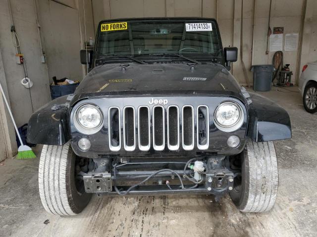 1C4BJWEG2HL617537 Jeep Wrangler Unlimited Sahara