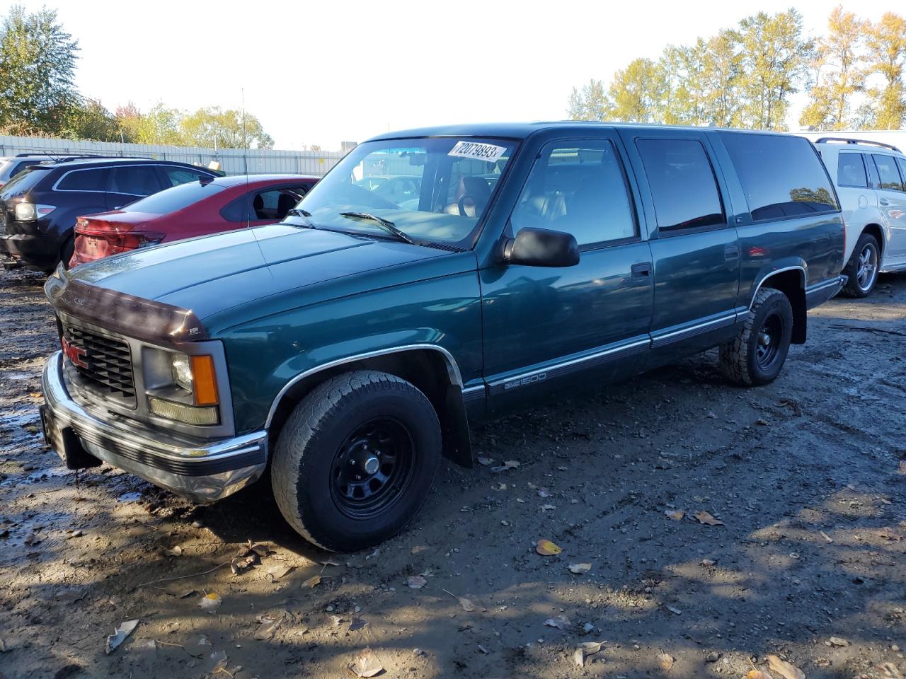 1GKEC16R9VJ728348 1997 GMC Suburban C1500