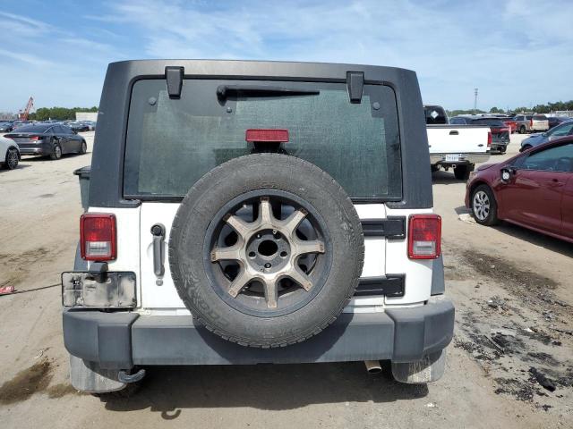 1C4BJWKG7GL232705 Jeep Wrangler Unlimited Sport