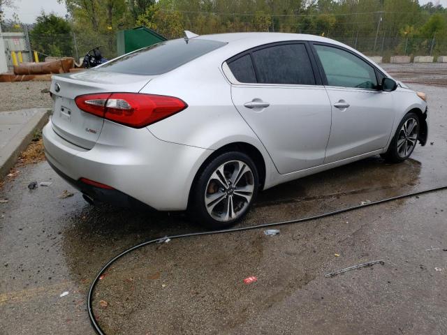 KNAFZ4A88E5050809 KIA FORTE EX