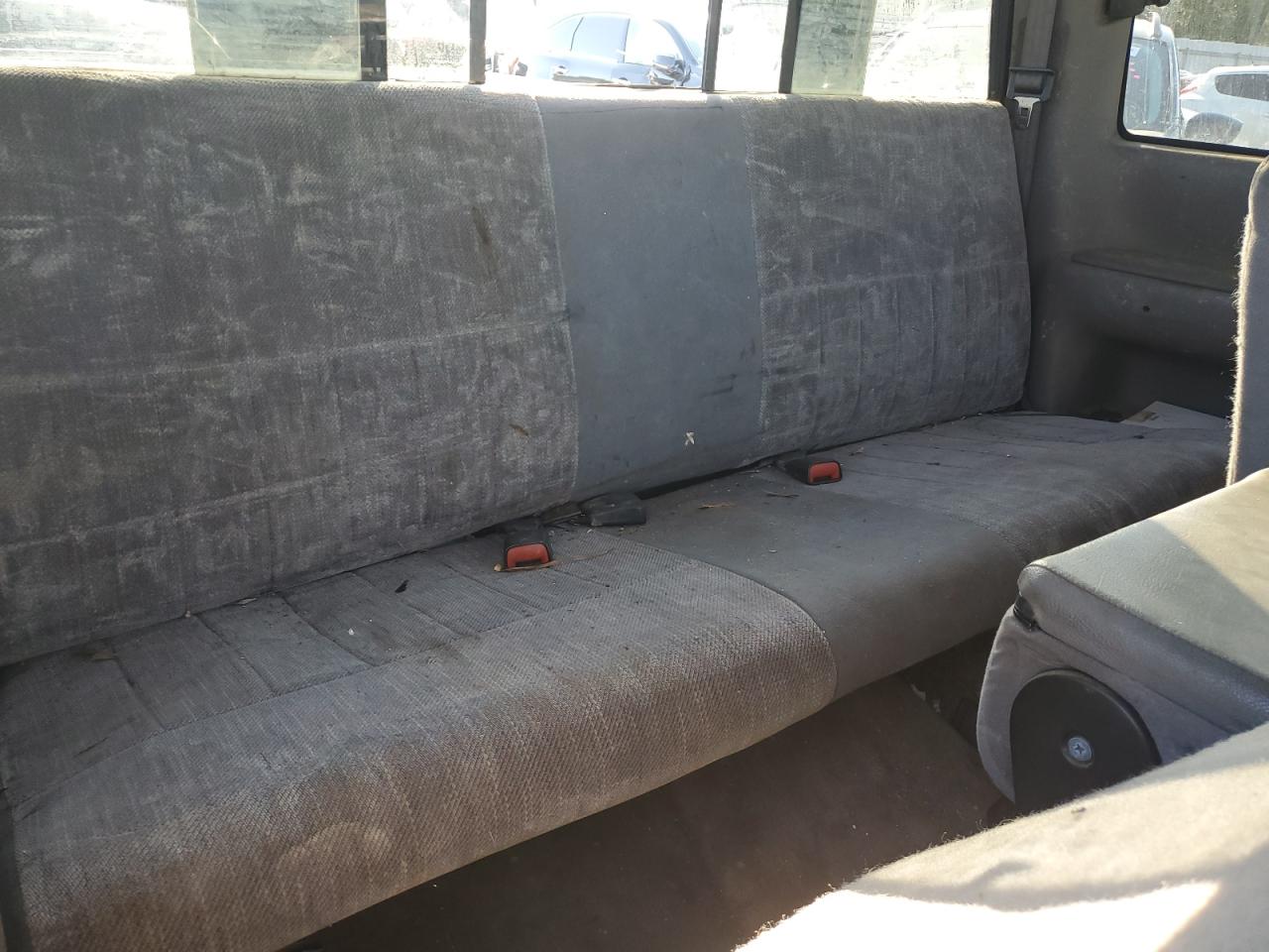 3B7HC13ZXVG832605 1997 Dodge Ram 1500