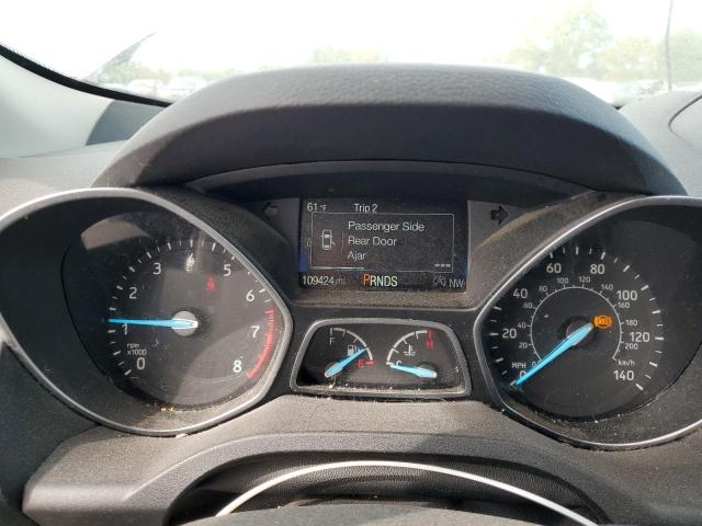 1FMCU0GD5JUB45826 Ford ESCAPE SE