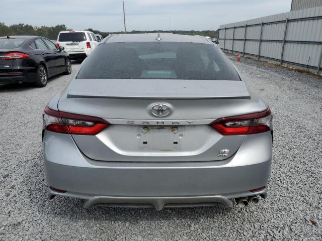 4T1G11BK2NU052421 Toyota Camry SE 6