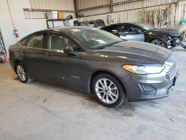 3FA6P0LU6KR121113 Ford Fusion SE 4