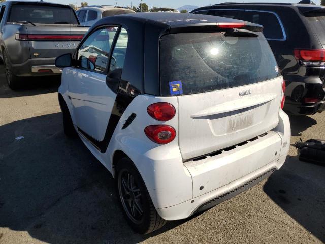 VIN WMEEJ3BA4FK813172 2015 Smart Fortwo, Pure no.2