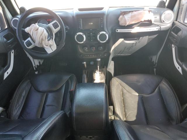 1C4BJWEG1EL199015 Jeep Wrangler Unlimited Sahara