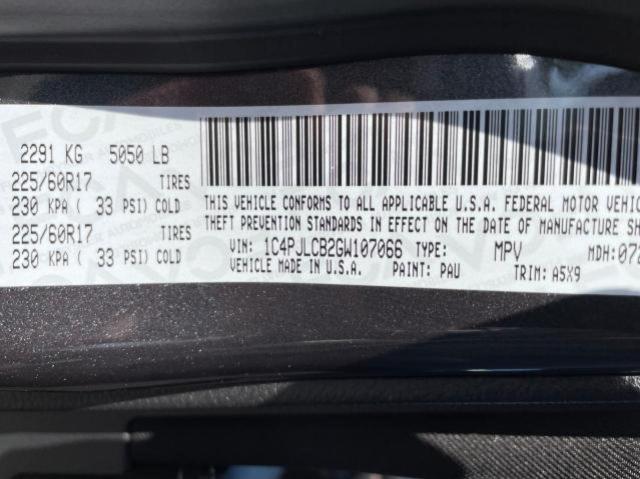 1C4PJLCB2GW107066 Jeep Cherokee Latitude