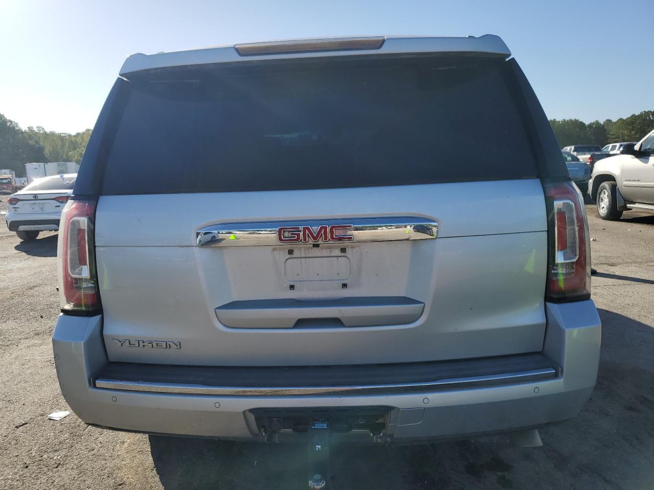 2015 GMC YUKON DENALI for Sale MS JACKSON Fri. Nov 24, 2023 Used & Repairable Salvage