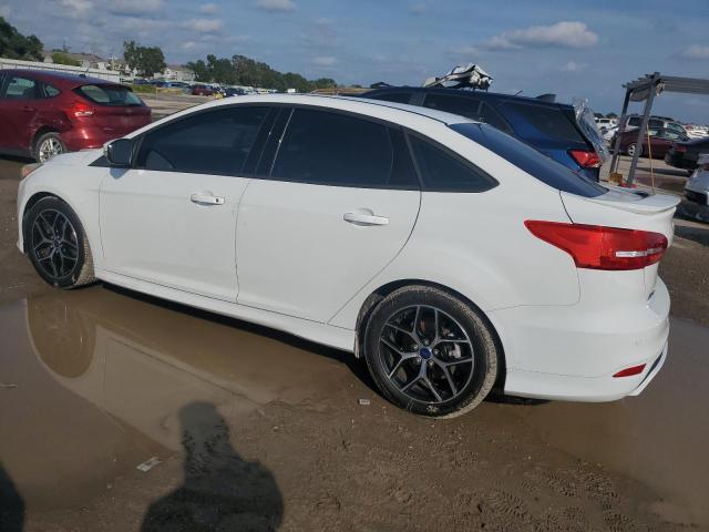 1FADP3F24GL242134 Ford FOCUS SE